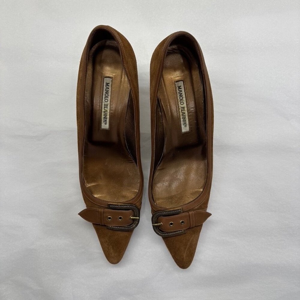 Ladies Manolo Blahnik Brown Suede Pump Kitten Heel Size 39.5